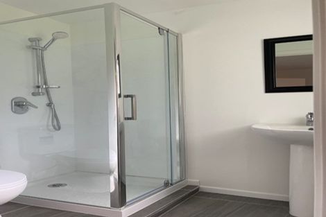 Photo of property in 37 Miro Street, New Lynn, Auckland, 0600