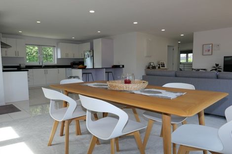 Photo of property in 29 Awatea Avenue, Paraparaumu, 5032