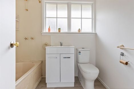 Photo of property in 37 Somerset Crescent, Spreydon, Christchurch, 8024