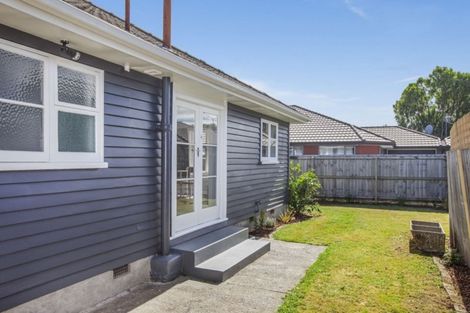 Photo of property in 12 Goldsmith Place, Waltham, Christchurch, 8023