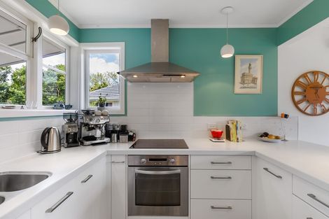 Photo of property in 41 Brandon Road, Glen Eden, Auckland, 0602