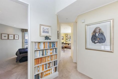 Photo of property in Highwic, 18/32u Hobson Street, Thorndon, Wellington, 6011
