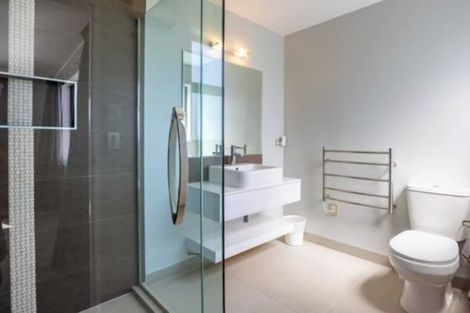 Photo of property in 18 Clutha Place, Wanaka, 9305