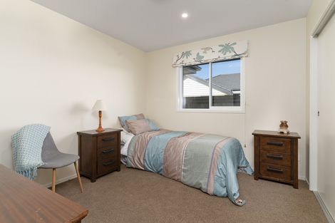 Photo of property in 11 Maple Grove, Kingston, Wellington, 6021