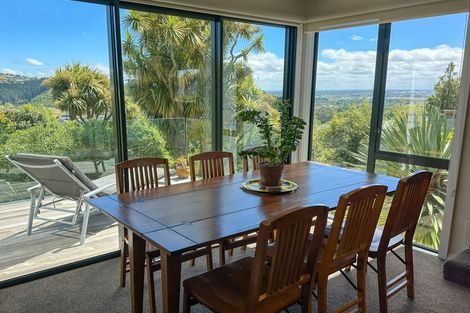 Photo of property in 80 Hackthorne Road, Cashmere, Christchurch, 8022