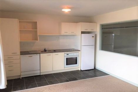Photo of property in 11/241 Hinemoa Street, Birkenhead, Auckland, 0626