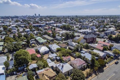 Photo of property in 33 England Street, Phillipstown, Christchurch, 8011