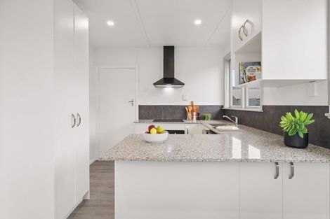 Photo of property in 58 Thackeray Street, Trentham, Upper Hutt, 5018