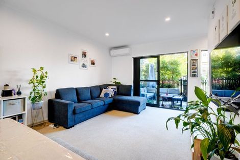 Photo of property in 14 Fordham Street, Beach Haven, Auckland, 0626