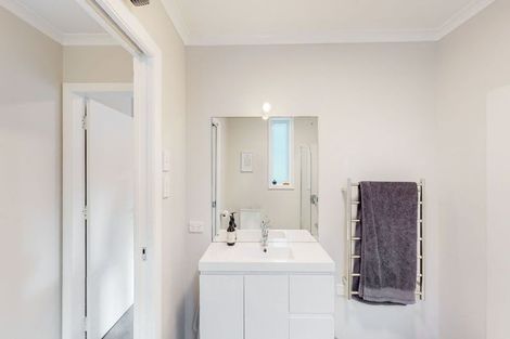 Photo of property in 19 Fernhill Terrace, Wadestown, Wellington, 6012