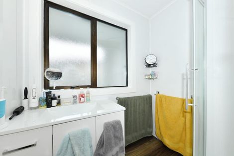 Photo of property in 2 Caudron Road, Wigram, Christchurch, 8042