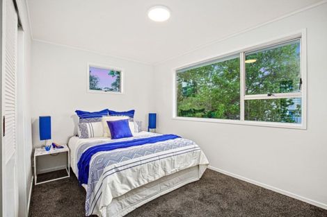 Photo of property in 263 Henderson Valley Road, Henderson, Auckland, 0612
