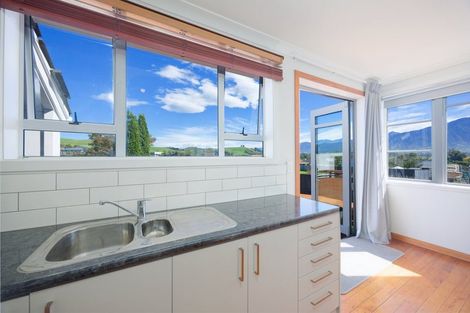 Photo of property in 16 Davidson Terrace, Kaikoura, 7300