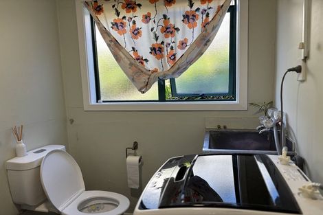 Photo of property in 3 Anzia Way, Johnsonville, Wellington, 6037