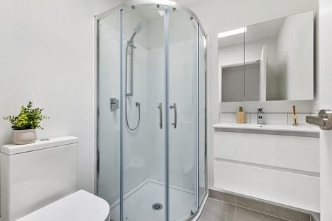 Photo of property in 19 Meg Lane, Glen Eden, Auckland, 0602