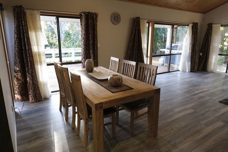 Photo of property in 1/74 Waiau Street, Torbay, Auckland, 0630