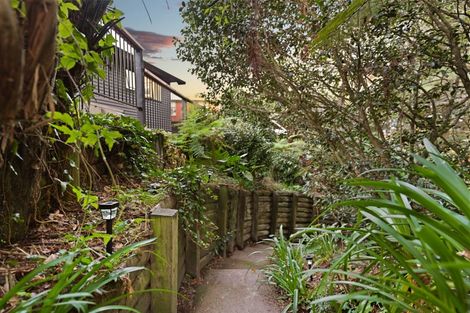 Photo of property in 64 Berkley Avenue, Hillcrest, Hamilton, 3216