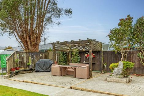 Photo of property in 95 Russell Street, Westport, 7825