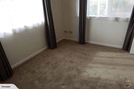 Photo of property in 9 Carrickdawson Drive, Flat Bush, Auckland, 2019