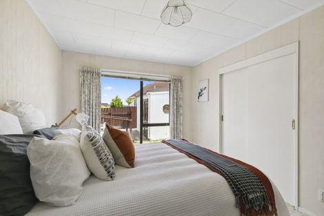 Photo of property in 2 Stockden Place, Karori, Wellington, 6012