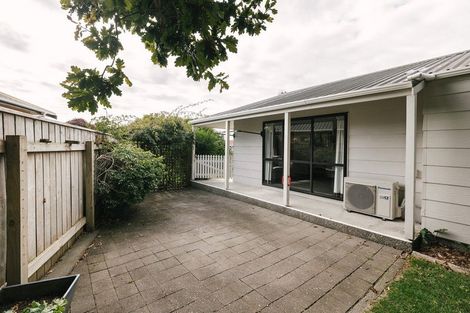 Photo of property in 38 Peppertree Glade, Kelvin Grove, Palmerston North, 4414