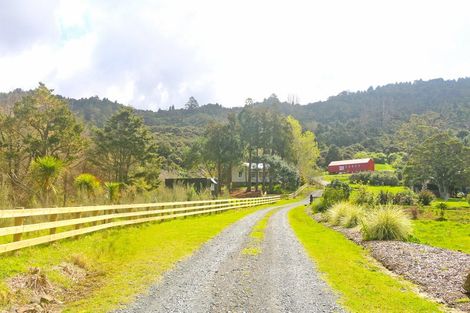 Photo of property in 4 Broadleaf Way, Kinloch, 3377