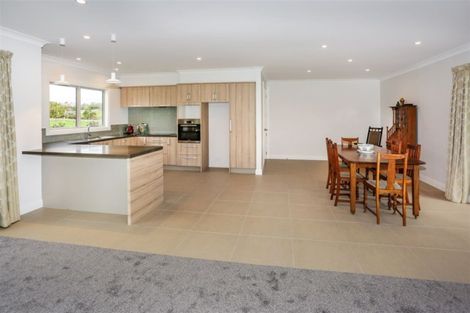 Photo of property in 3 Sands Road, Waiuku, 2681