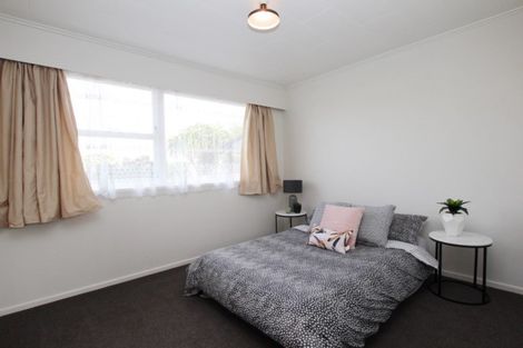 Photo of property in 10 Clyde Street, Ferndale, New Plymouth, 4310