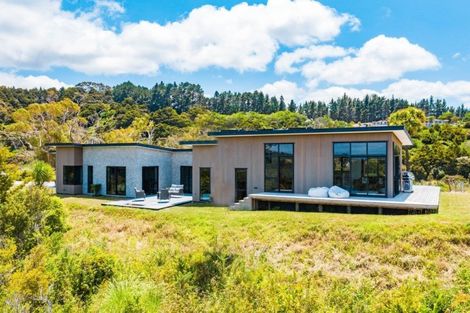 Photo of property in 817 Whangarei Heads Road, Parua Bay, Whangarei, 0174
