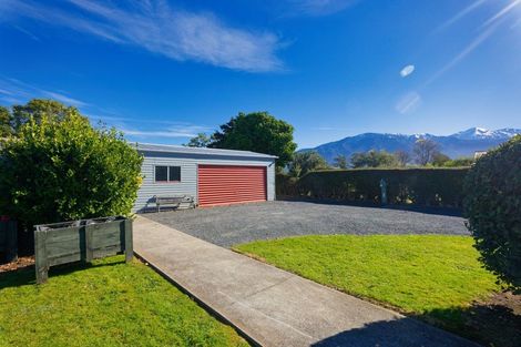 Photo of property in 127 Beach Road, Kaikoura, 7300