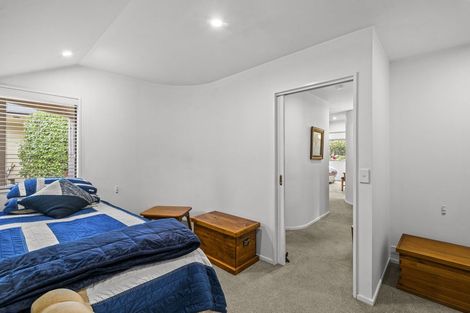 Photo of property in 6b Saint Leonards Square, Sumner, Christchurch, 8081