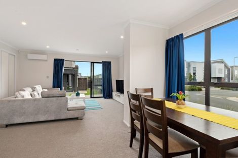 Photo of property in 14 Rangihina Road, Hobsonville, Auckland, 0616