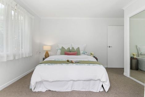 Photo of property in 51 Sovereign Isle Lane, Rototuna, Hamilton, 3210