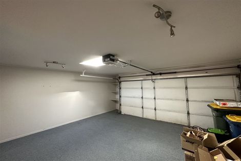 Photo of property in 23 Bernleigh Terrace, West Harbour, Auckland, 0618