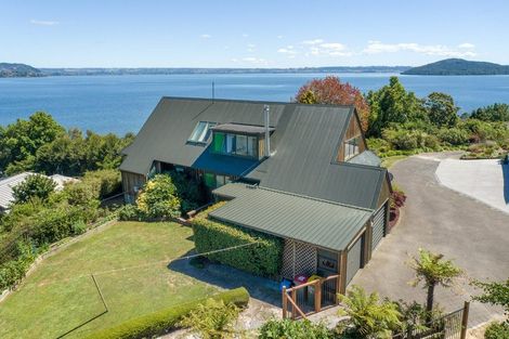 Photo of property in 18b Iriirikapua Parade, Owhata, Rotorua, 3010