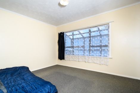 Photo of property in 8 Helleur Road, Massey, Auckland, 0614