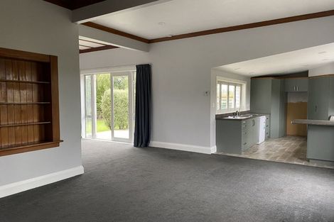 Photo of property in 39 Home Street, Winton, 9720