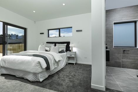Photo of property in 6 Paihere Street, Huapai, 0810