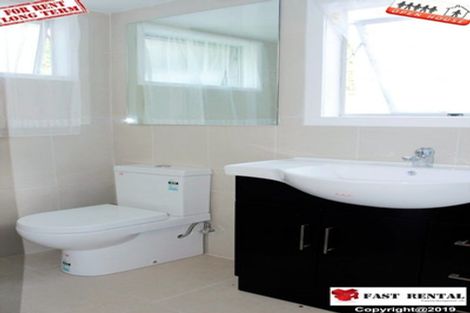 Photo of property in 26 Weldene Avenue, Glenfield, Auckland, 0629