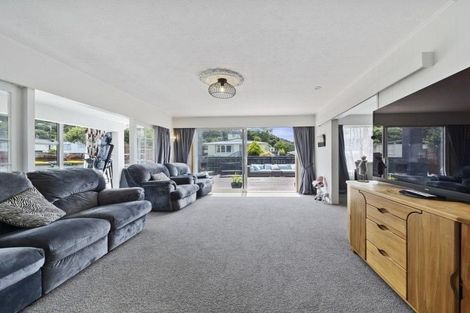 Photo of property in 13 Kaponga Street, Wainuiomata, Lower Hutt, 5014