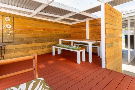 Photo of property in 63 Burgoyne Street, Woodville, 4920