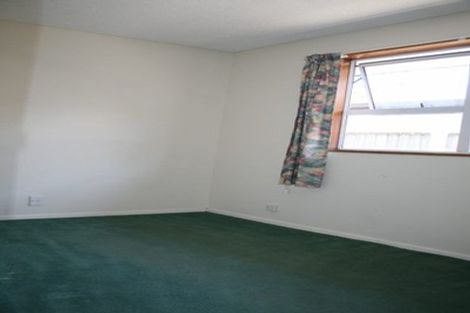 Photo of property in 27 Peverel Street, Riccarton, Christchurch, 8041