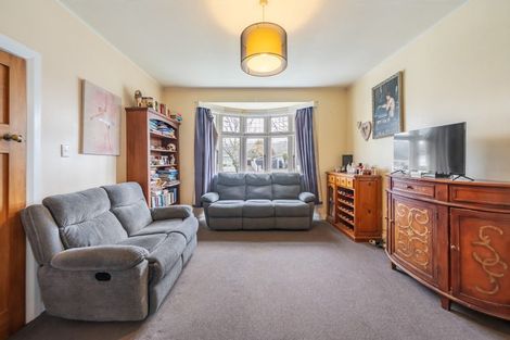 Photo of property in 89 Ararino Street, Trentham, Upper Hutt, 5018