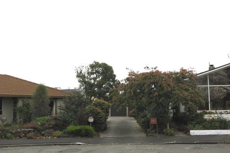 Photo of property in 15 Tulloch Place, Papanui, Christchurch, 8052
