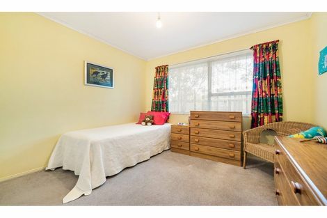 Photo of property in 44 Shetland Street, Glen Eden, Auckland, 0602