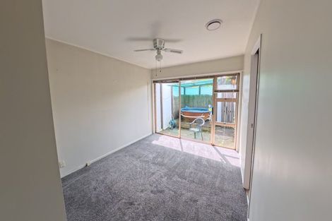 Photo of property in 55 Walworth Avenue, Pakuranga Heights, Auckland, 2010