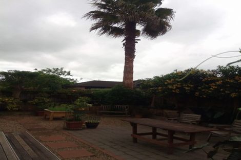 Photo of property in 77 Harris Street, Pukekohe, 2120