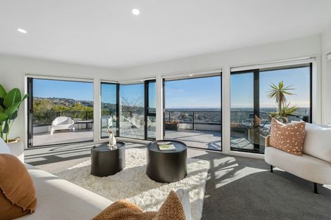 Photo of property in 8 Lookaway Place, Huntsbury, Christchurch, 8022