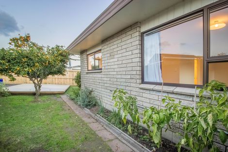 Photo of property in 1b Milton Road, Orewa, 0931