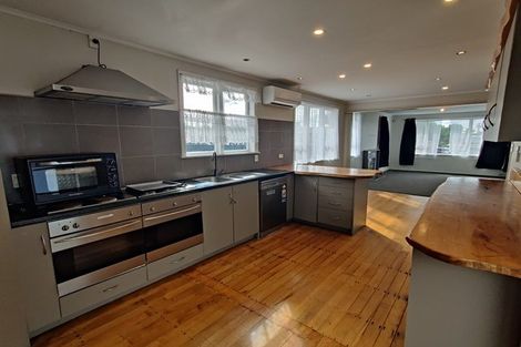 Photo of property in 7 Claymore Street, Manurewa, Auckland, 2102